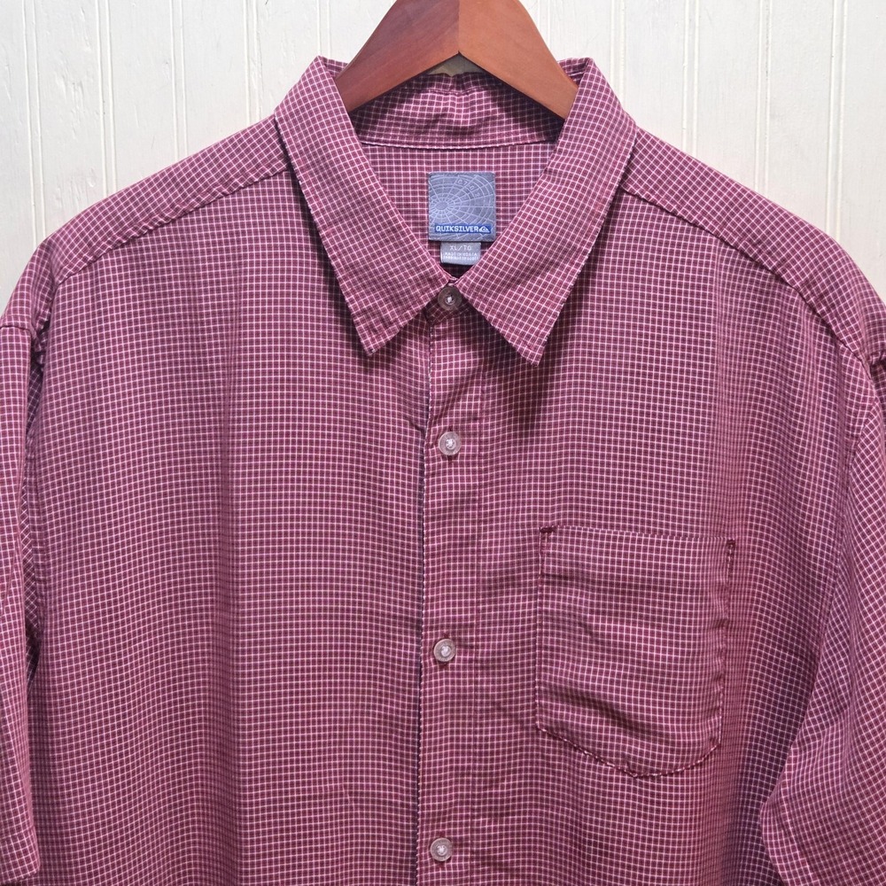 Quiksilver Shirt Mens XL Red Check Short Sleeve Casual Pocket Button-Up Korea